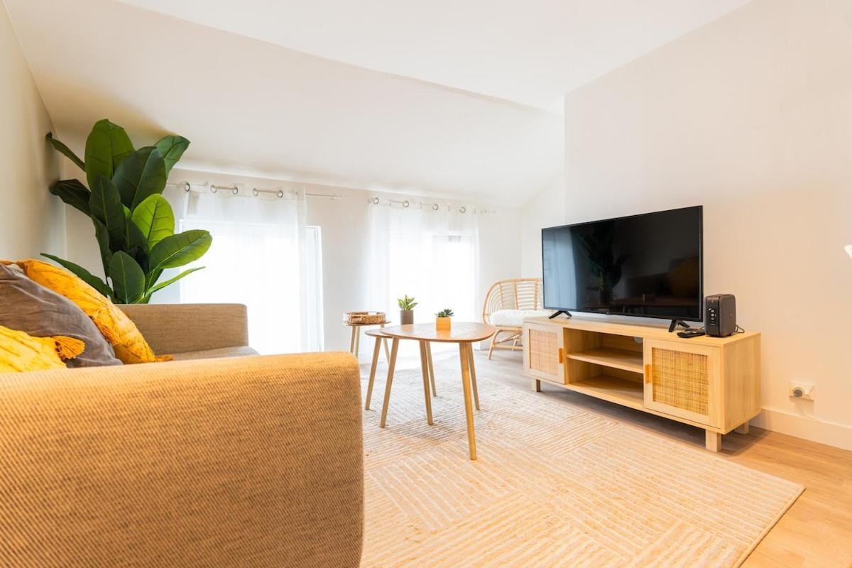 Duplex Confortable En Centre Avec 2 Chambres Châlons-en-Champagne Eksteriør bilde