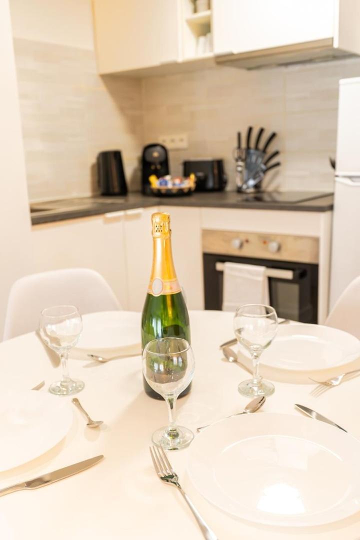 Duplex Confortable En Centre Avec 2 Chambres Châlons-en-Champagne Eksteriør bilde